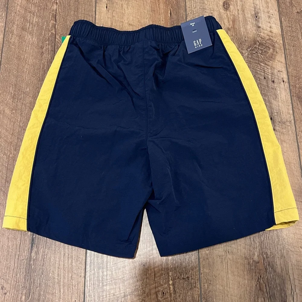 NWT Gap Kids Recycled Nylon Shorts, Medium